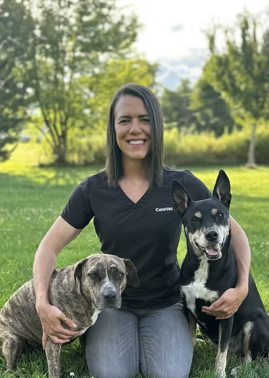 Dr. Lindsay Huepenbecker